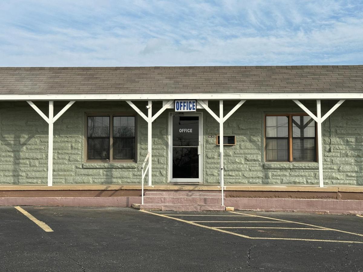 Llano Motel Εξωτερικό φωτογραφία